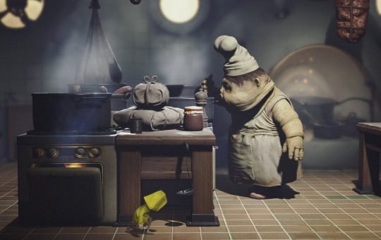 7 Spooky Games for Halloween That Won't Scare You to Death