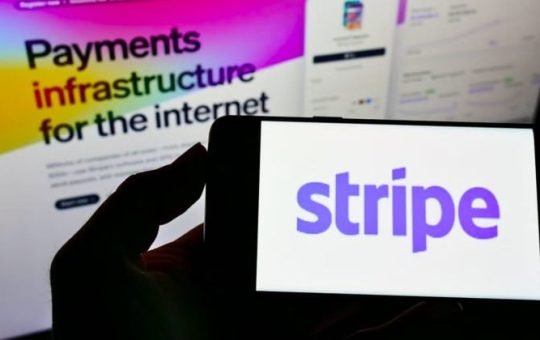 Stripe holds early talks with banks to explore stablecoin integration