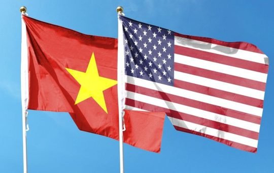 Bitcoin and Stocks Rise After Trump’s Vietnam Deal