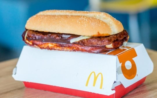 McDonald's Exec Stirs Up Bitcoin Crowd With McRib Return